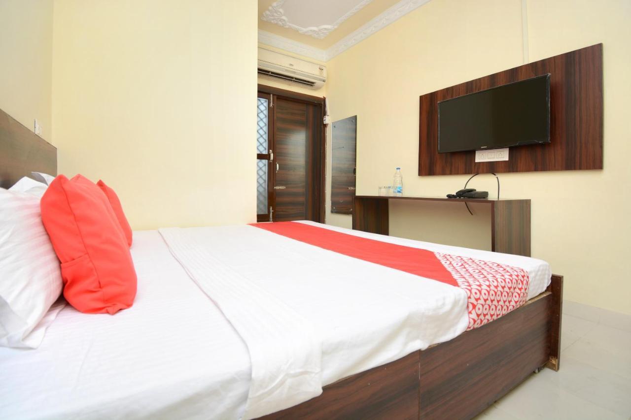 Oyo 28179 Ambay Guest House Jalandhar Exterior photo