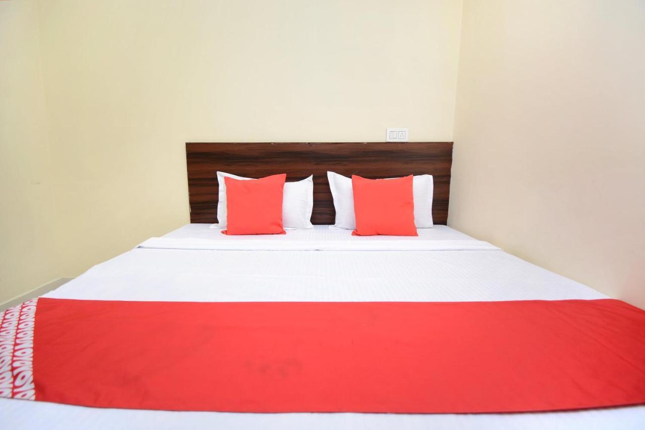 Oyo 28179 Ambay Guest House Jalandhar Exterior photo