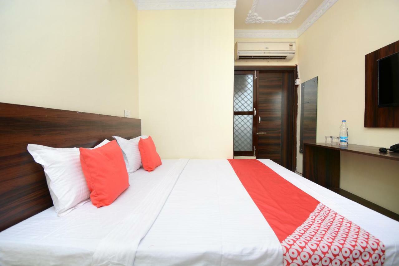 Oyo 28179 Ambay Guest House Jalandhar Exterior photo